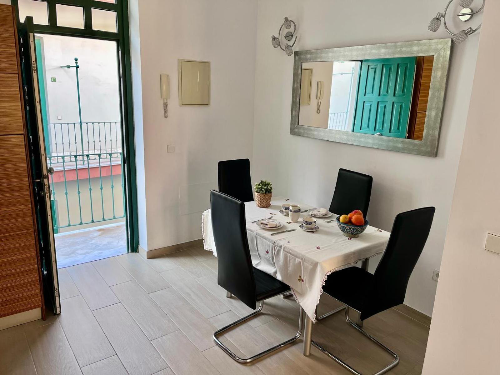 Jacaranda Triana Apartment Seville Exterior photo